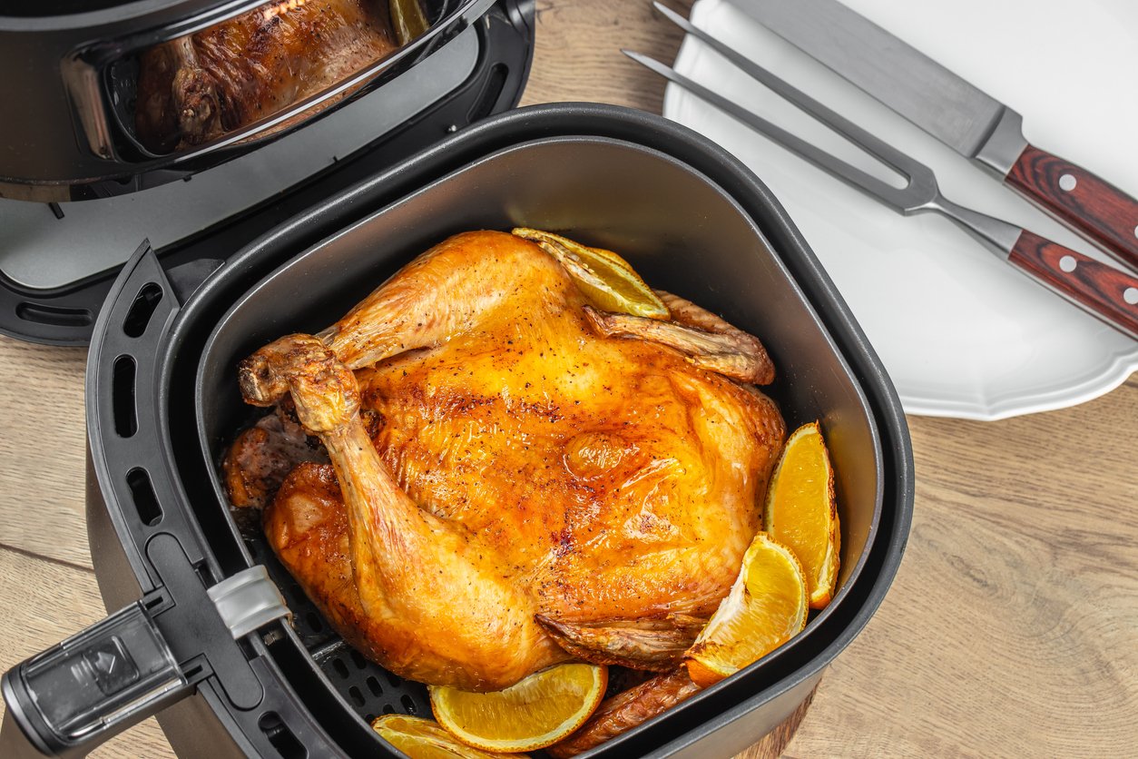 Ave natalina na airfryer - iStock