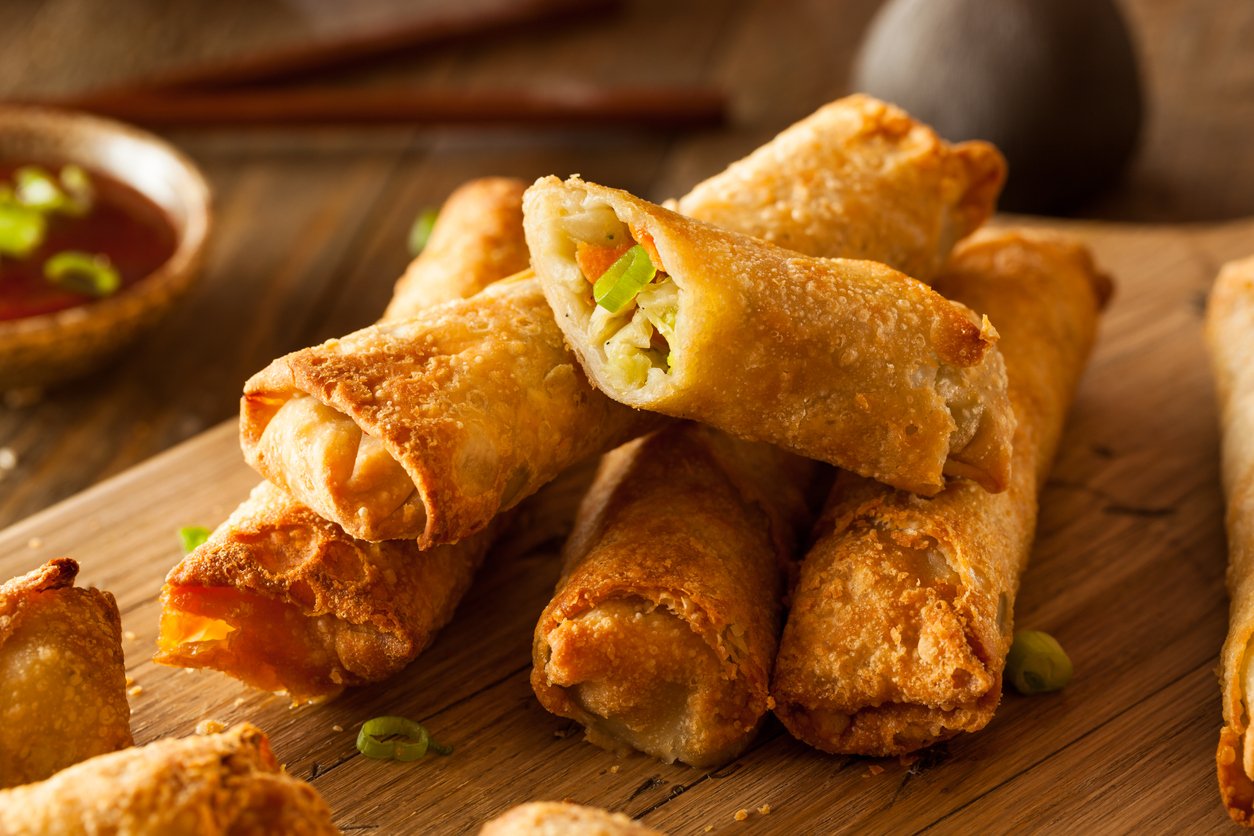 Rolinho primavera fit sem fritura na air fryer: aprenda receita fácil – muito crocante e saboroso