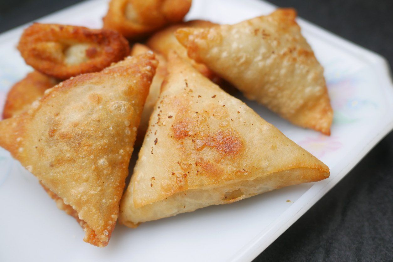 Sem forno e sem fermento! Sobremesa diferente e fácil com 1 ovo em 5 minutos – massa crocante e deliciosa