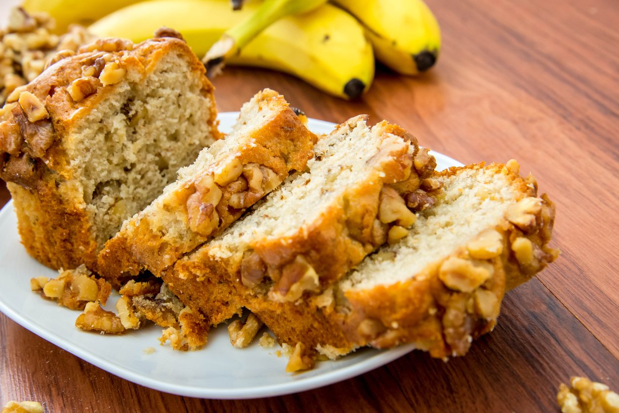 Pão de banana com aveia fofinho e sem açúcar: muito fácil