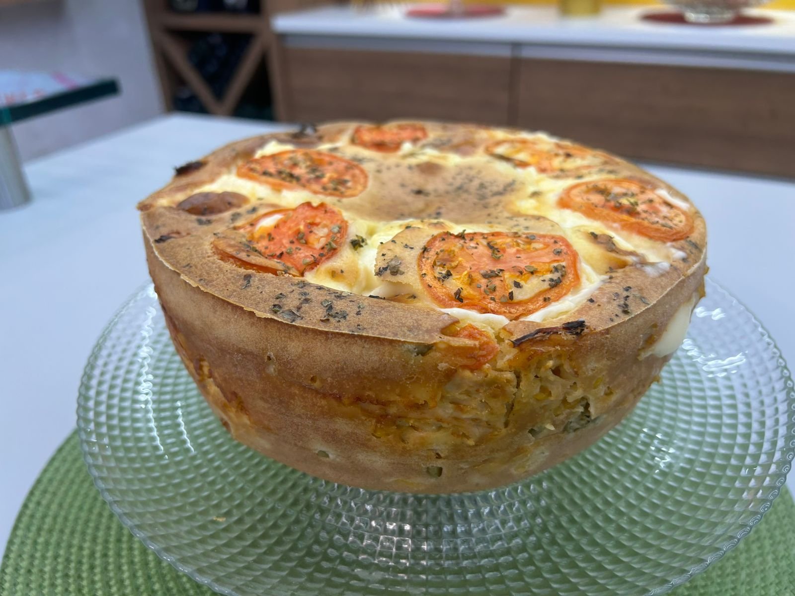 Torta de Frango Rápida e Cremosa: Receita Prática para Lanchar no Dia a Dia