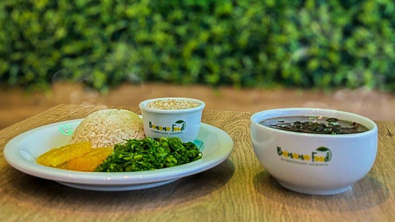 Feijoada é destaque nos dias frios do outono/inverno: confira a receita nutritiva da Banana Food