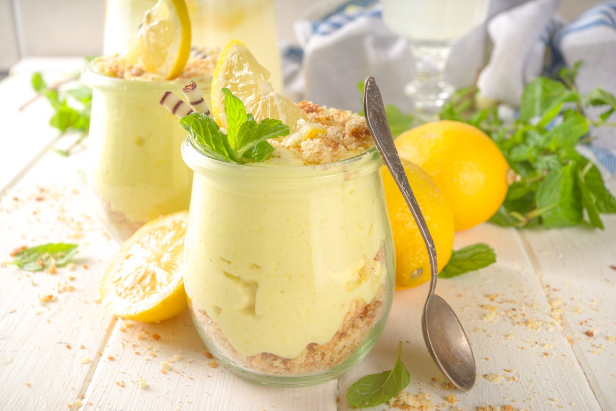 Creminho de limão gelado de 2 ingredientes: não é mousse nem iogurte