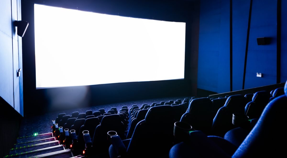 hxdbzxy/IStock - Imagem de sala de cinema