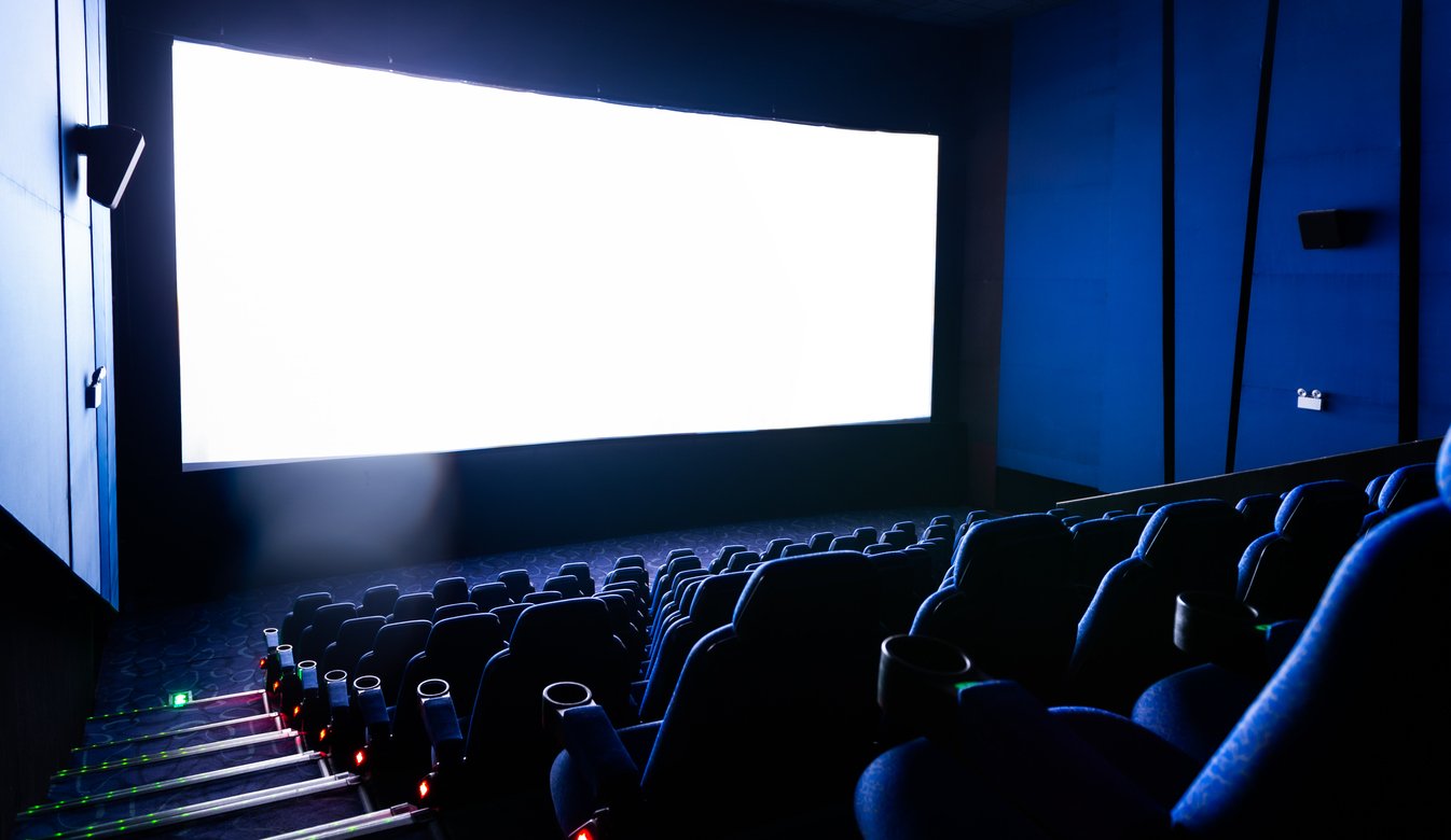 Pode entrar com comida no cinema? Burger King lança campanha de alerta sobre direitos do consumidor; veja o que diz a lei