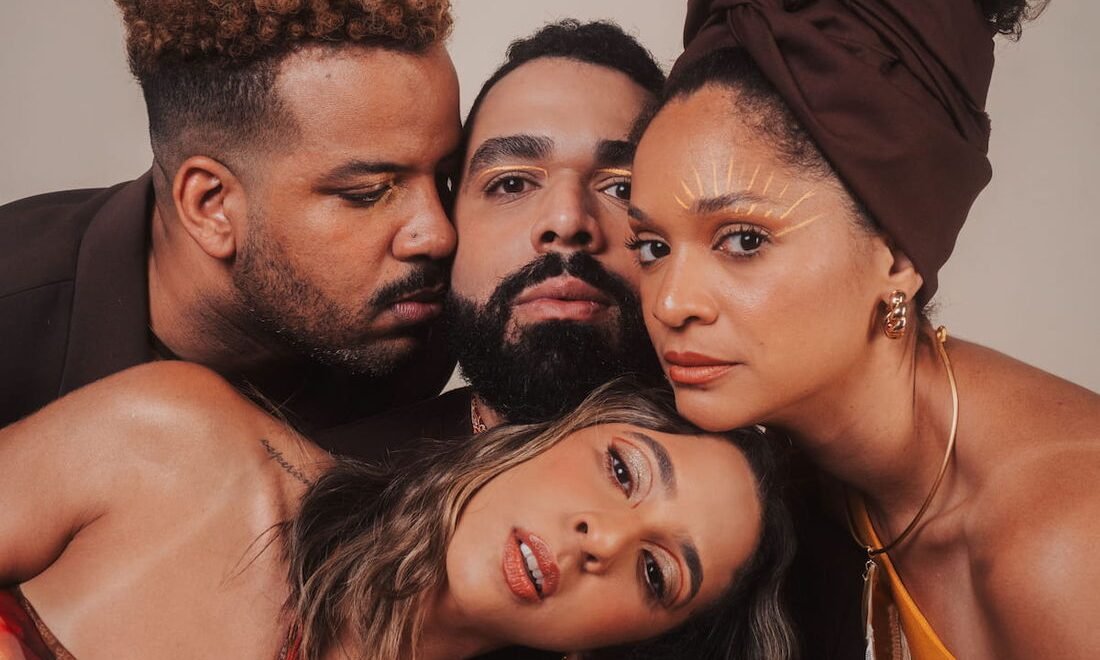 Victor Gran/Divulgação - Imagem da Banda Cana Caiana que fará show gratuito na praça de alimentação do Shopping Patteo Olinda