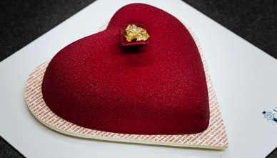 Le Cordon Bleu lança sobremesa de chocolate exclusiva para o Dia dos Namorados em SP