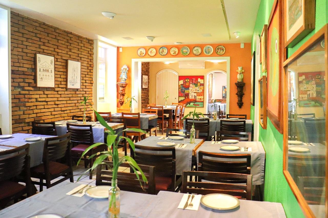 Restaurante Oficina do Sabor, em Olinda, promove jantar especial dos namorados.