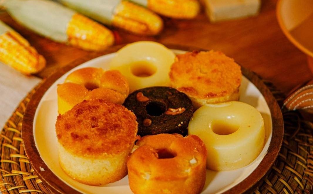Divulgação/Parla Deli - Imagem de comidas típicas juninas servidas nas padarias Parla Deli