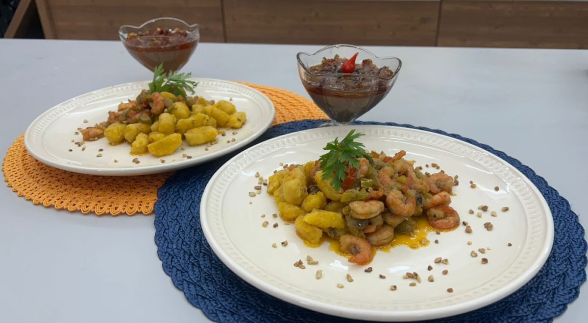 Flávia Marques/JC - Imagem dos pratos de camarão flambado e creme brulee com pimenta