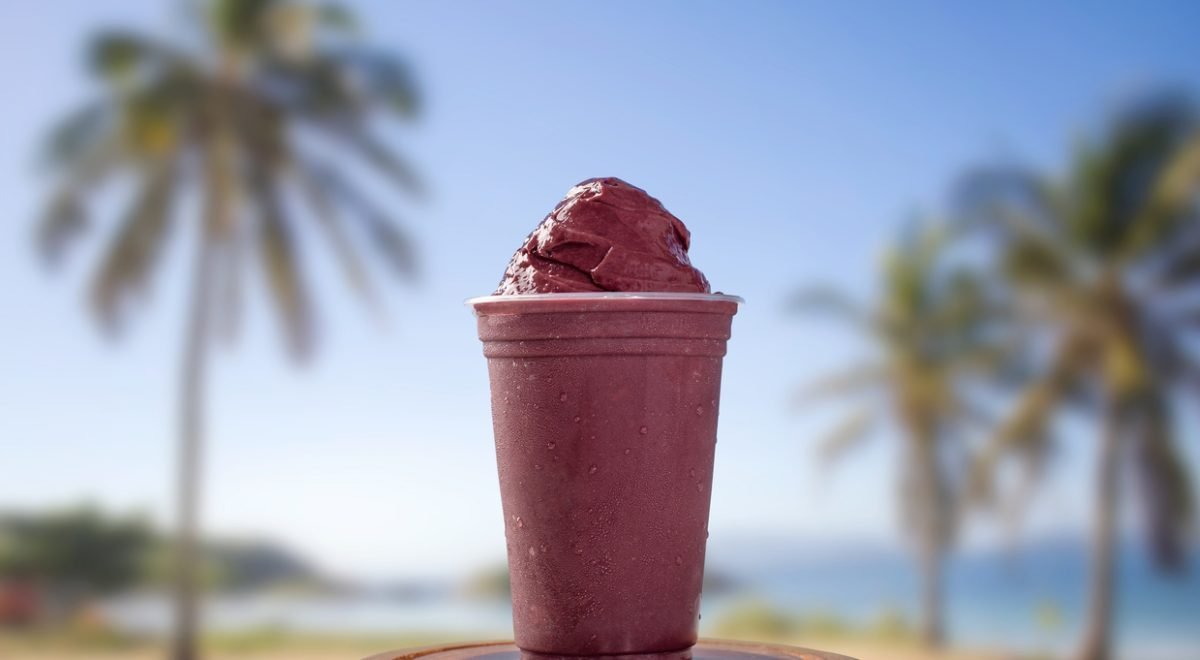 IStock/Uilson Junqueira - Imagem de açaí no copo