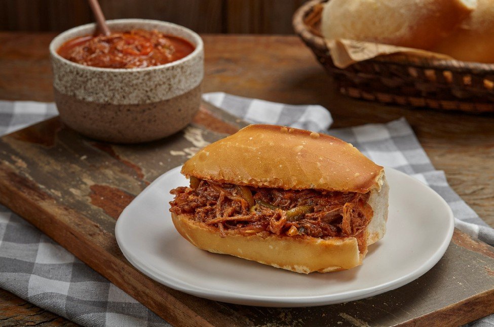 Chef ensina como fazer carne louca fácil, suculenta e com sabor especial