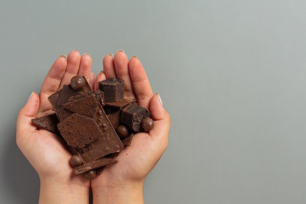 Chocolates funcionais e veganos são realmente mais saudáveis? Veja o que diz nutricionista