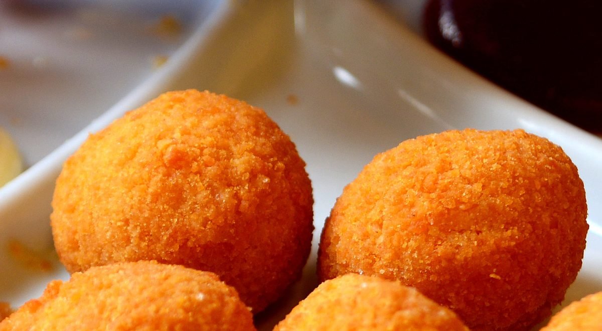 Bolinho proteico - iStock - Imagem ilustra bolinhos