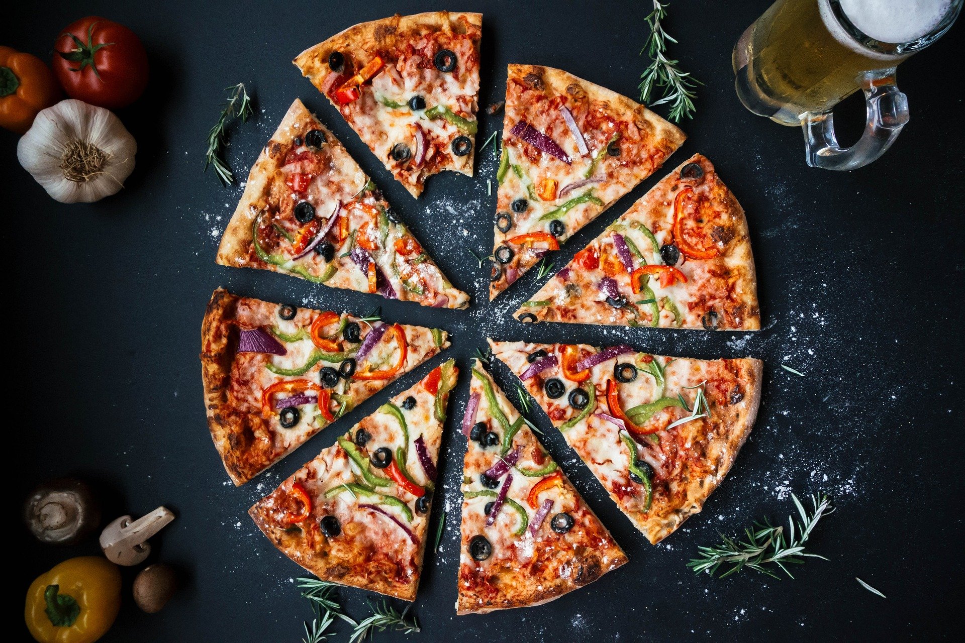Descubra como harmonizar Pizzas com diferentes estilos de cerveja