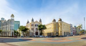 Onde comer bem no Recife Antigo? Confira um roteiro completo, do café da manhã ao jantar