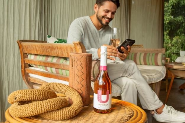 Guia completo de vinhos para presentear no Dia dos Pais com harmonia e sabor