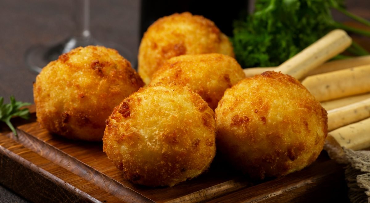 Imagem de Bolinho de Arroz - Freepik - Imagem de Bolinho de Arroz - Freepik