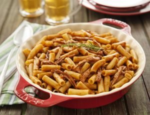 Dia da Cerveja: celebre com receitas ideais para harmonizar com a bebida