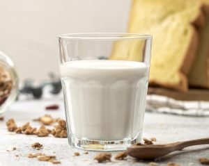Leite faz bem? 5 dúvidas sobre consumo esclarecidas por especialistas