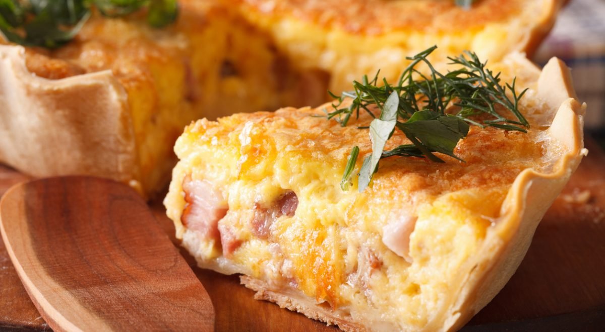 Quiche de liquidificador - iStock - Imagem ilustra quiche fatiado