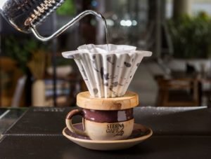 Café gourmet ou especial? Nutricionista ensina como identificar a diferença e qual é o bom de verdade