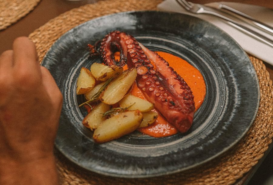 Restaurante Novedad promove “Noites Temáticas” dedicadas à gastronomia portuguesa, em São Paulo