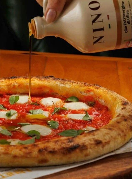 Pizza artesanal, do Ninetto RioMar Recife