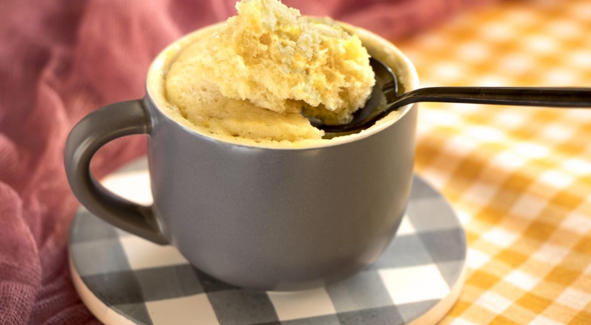 Pão de queijo fit - iStock - Imagem ilustra pão de queijo em caneca
