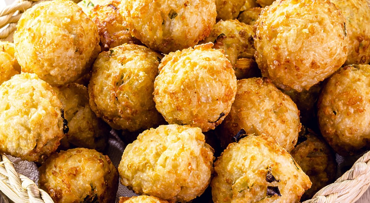 Pãozinho de batata-doce com queijo - iStock - Imagem ilustra pãozinho