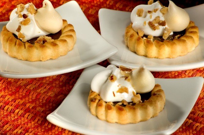Canapés de Tortinhas com Merengue
