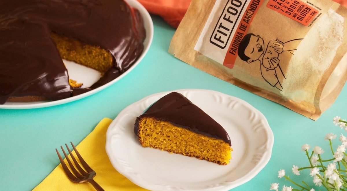 Divulgação/FIT FOOD - Imagem de Bolo de Cenoura