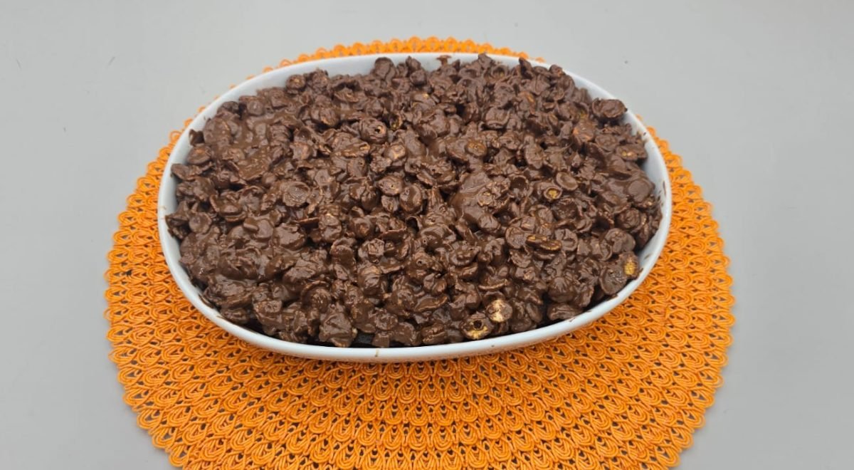 JC Imagem - Imagem de bolo crocante de chocolate