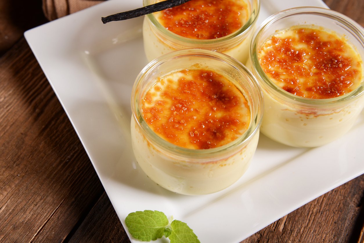 Nuvem de Maracujá super leve e com sabor maravilhoso: desmancha na boca na hora!