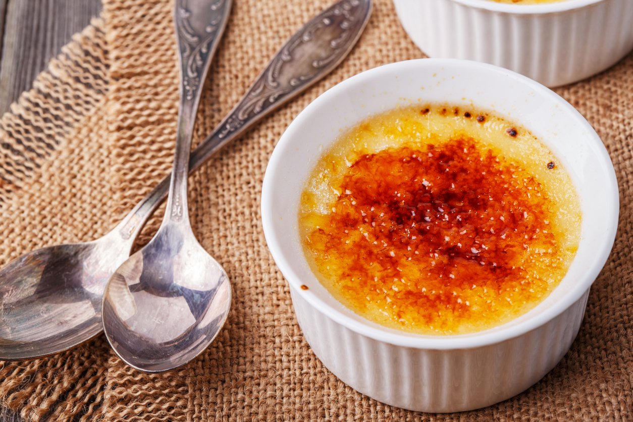 Creme Belga Brûlée versão fácil de poucos ingredientes: mais simples e mais cremoso!