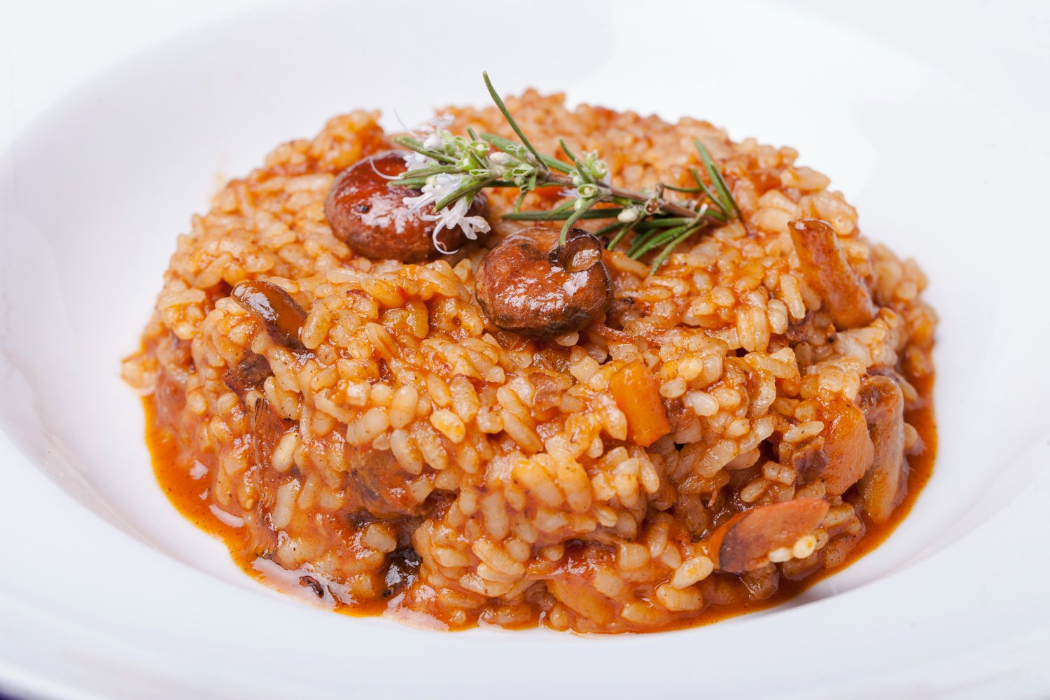 Arroz com lentilha e cebola caramelizada