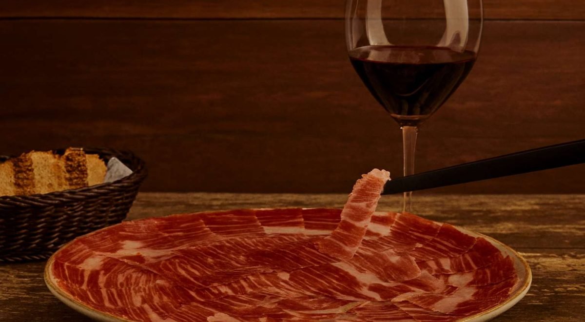 Divulgação - Imagem de presunto ibérico do restaurante Pobre Juan