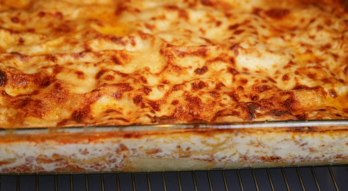 Misto quente de forno - iStock - Imagem ilustra misto quente de forno