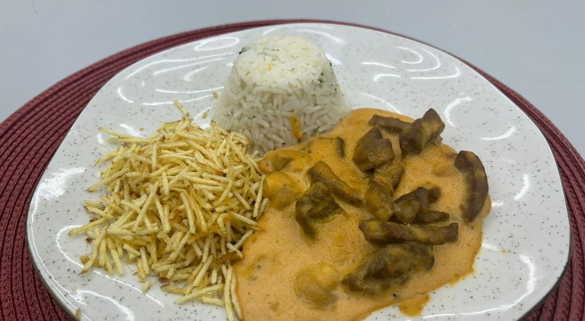 Programa Cotidiano/TV Jornal - Imagem de Strogonoff de Carne