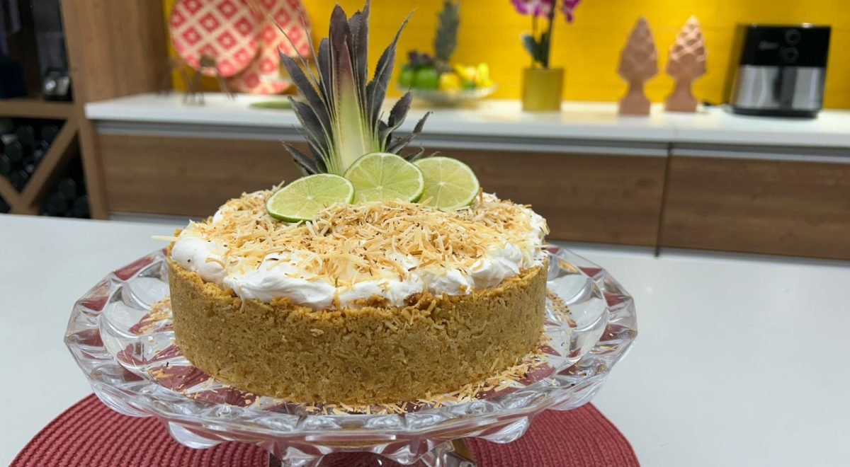 Torta tropical de abacaxi/ TV Jornal - Torta tropical de abacaxi/ TV Jornal