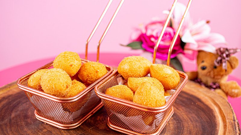 Carnaval de rua: 10 opções de salgados e bebidas para acompanhar os foliões em São Paulo