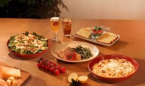 Saiba onde esticar a diversão com comida boa após bloquinhos em São Paulo