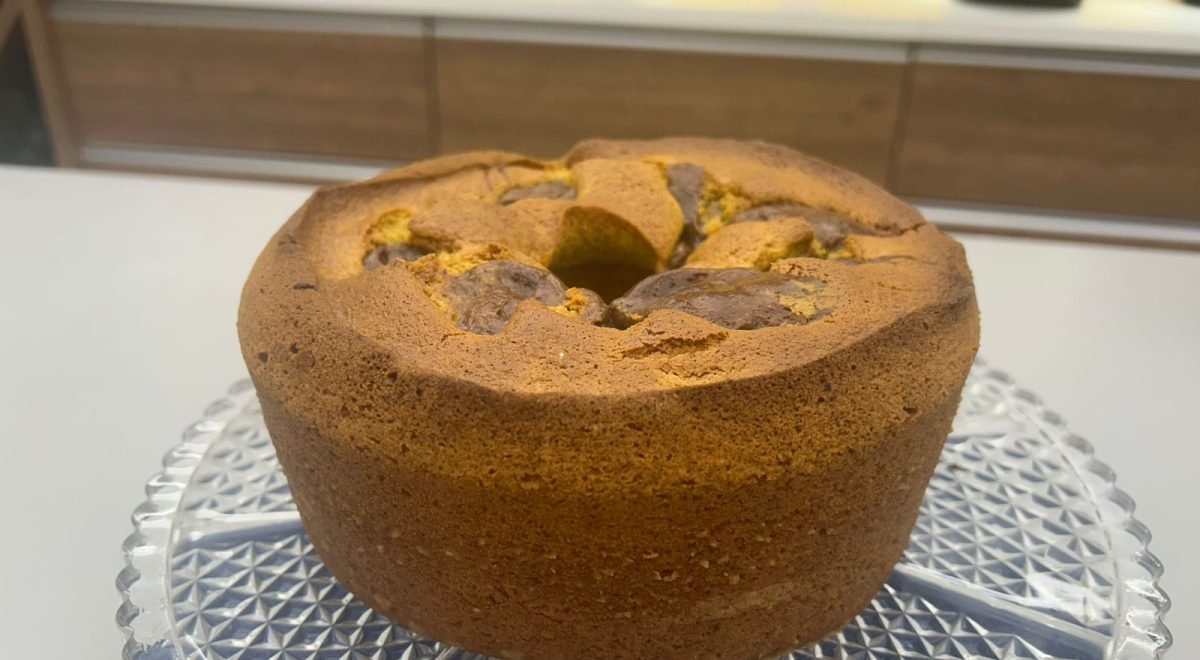 Bolo de cenoura recheado/ TV Jornal - Bolo de cenoura recheado/ TV Jornal